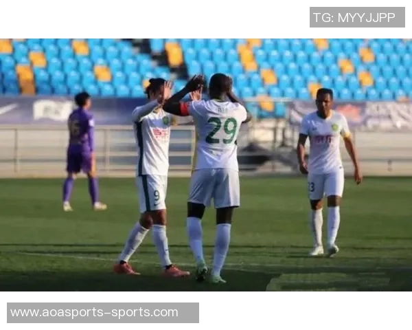 北京国安在教学赛中以2-1战胜天津津门虎展现强劲实力